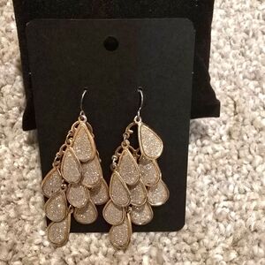 Fashion chandelier earings